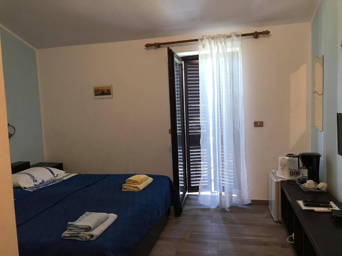 Draga Rooms Njivice Exterior foto
